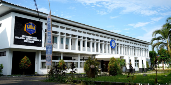 Daftar Universitas Negeri Paling Diminati di Banyuwangi